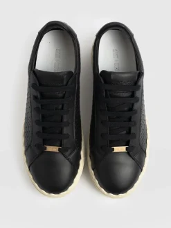 Brook Scallop Sneaker - Black