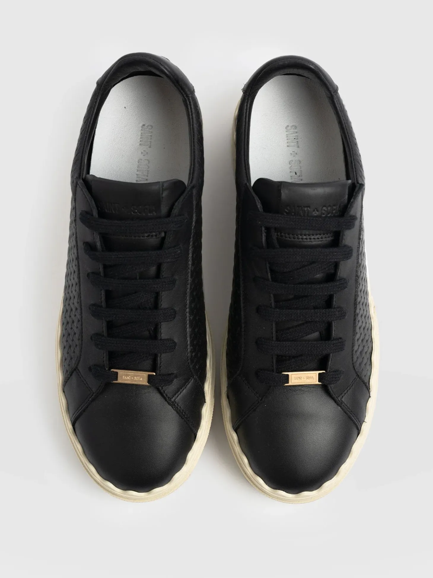Brook Scallop Sneaker - Black