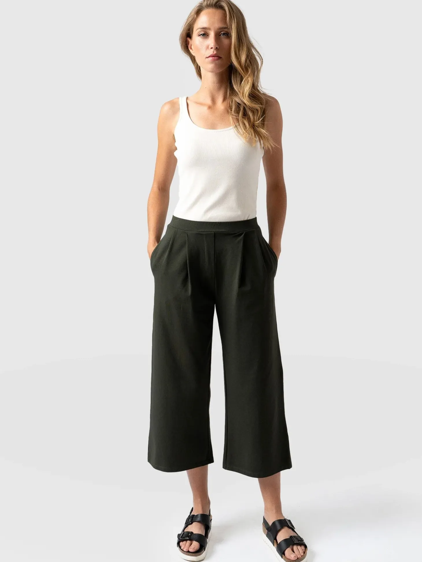 City Culotte - Khaki Pleats