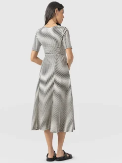 Darcey Short Sleeve Flared Dress - Monochrome Jacquard