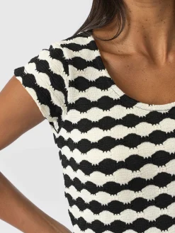 Elise Scoop Neck Tee - Black/Cream