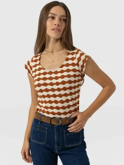 Elise Scoop Neck Tee - Brown/Cream