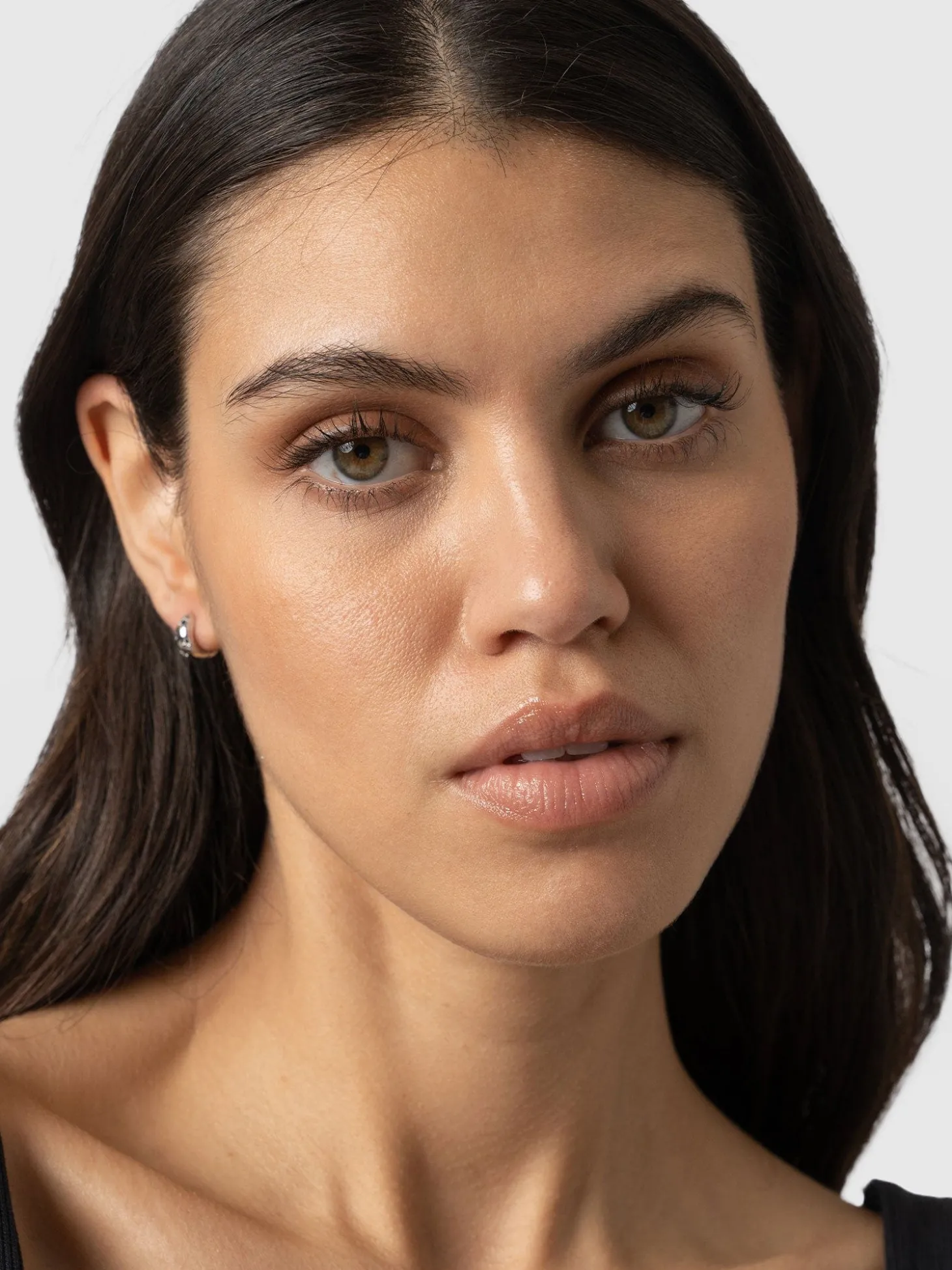 Scatter Star Huggie Earrings - Silver/Black