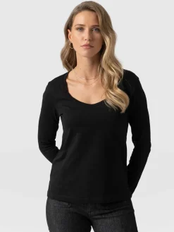 Scoop Neck Long Sleeve Tee - Black
