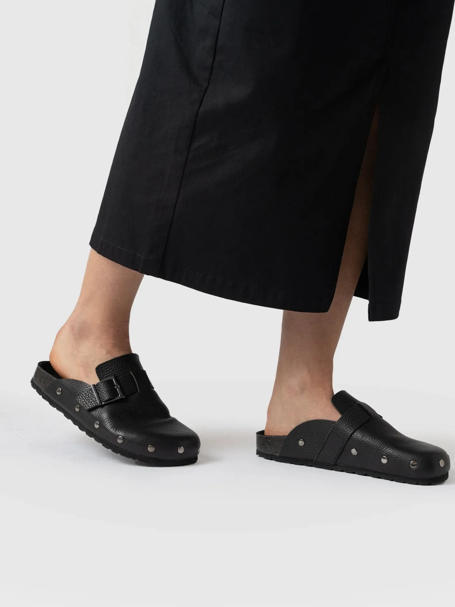 Studded Clogs - Black